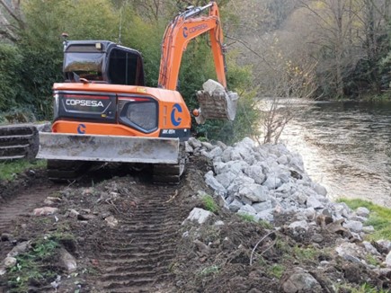 Imagen Trabajos de retirada de los escombros de la demolición