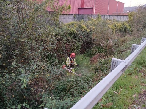 Imagen Durante los trabajos en el arroyo La Reguerona