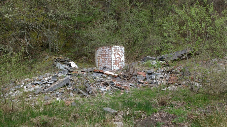 Imagen Restos de edificaciones a extraer del entorno del arroyo La Raíz